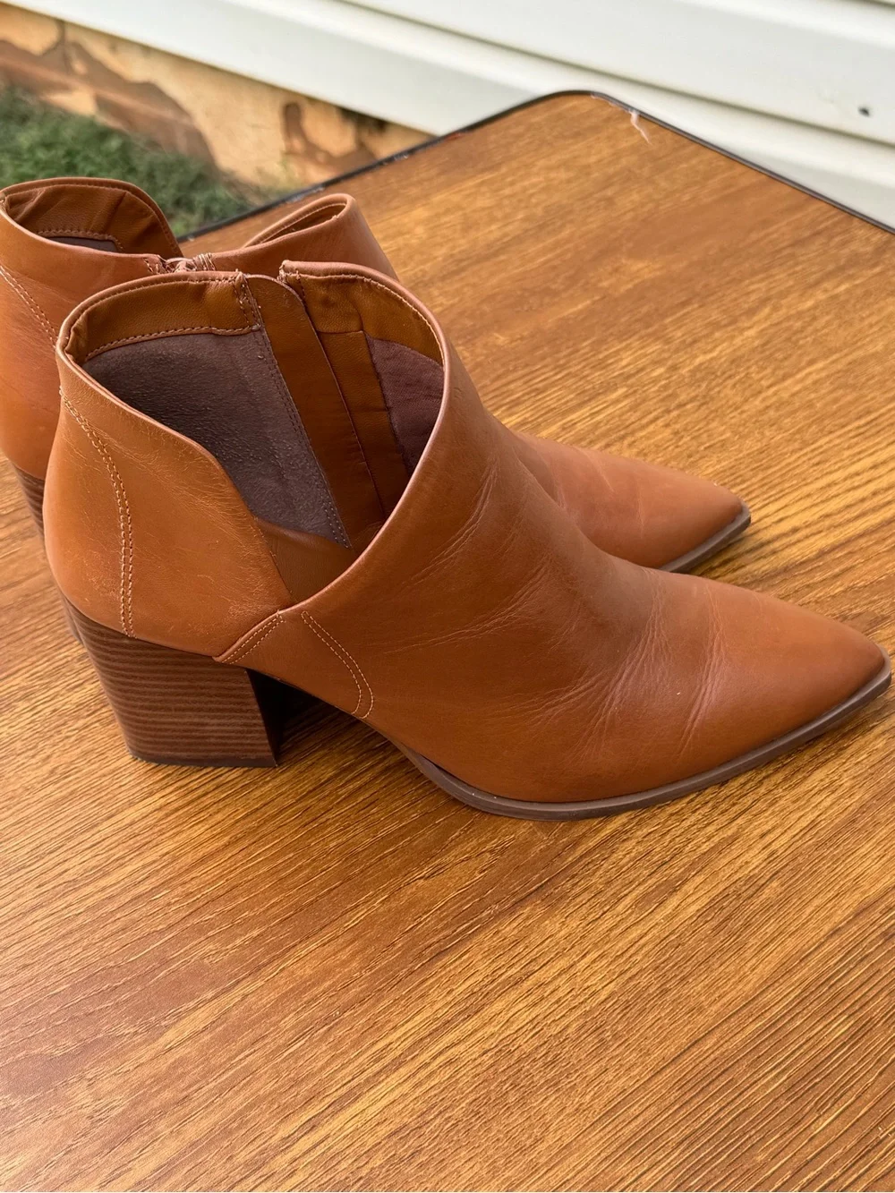 Arezzo Cora Leather Ankle Boots Women’s 10.5B Brown Pointed Toe Block Heel